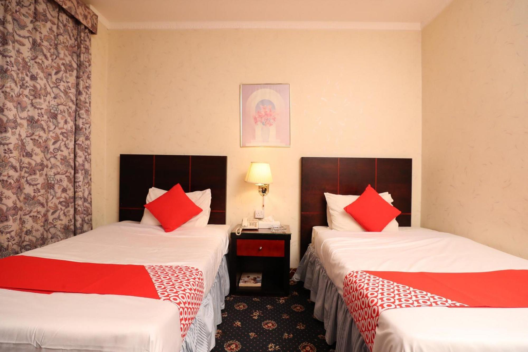 Oyo 112 Semiramis Hotel Manama Exterior photo